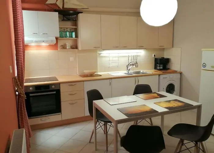 아파트 Spacious 70sqm